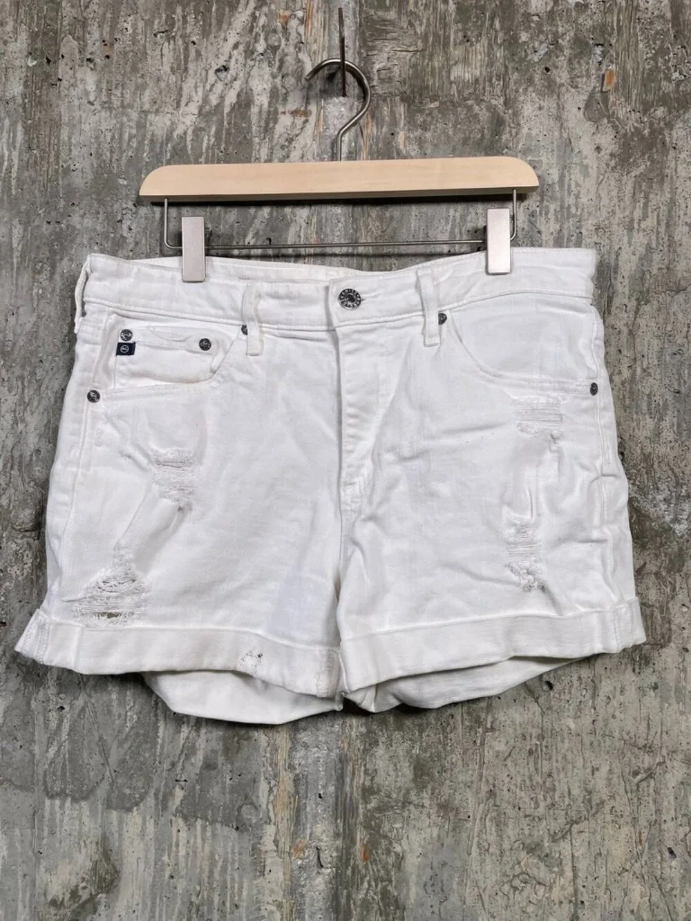 AG JEANS Women's The Hailey White Denim Ex-Boyfriend Roll-Up Shorts Size 27